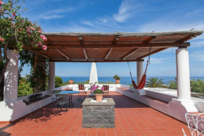 Villa STROMBOLI E STROMBOLICCHIO